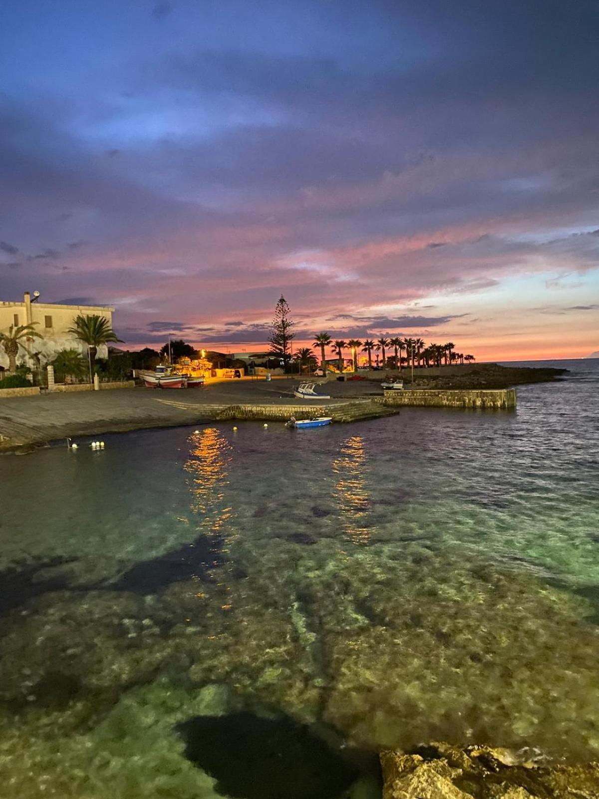 B&B Sicilia In Versi Custonaci Exterior photo